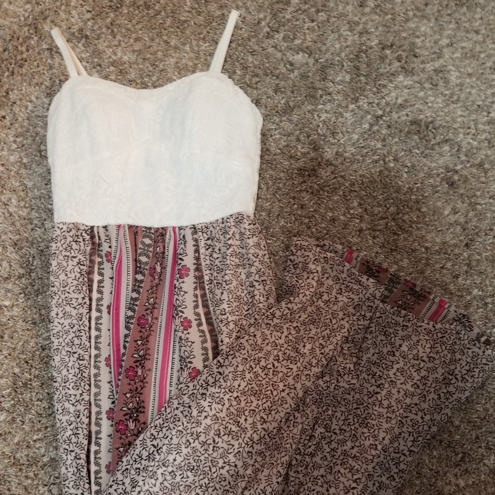 White Lace Floral Flowey Dress